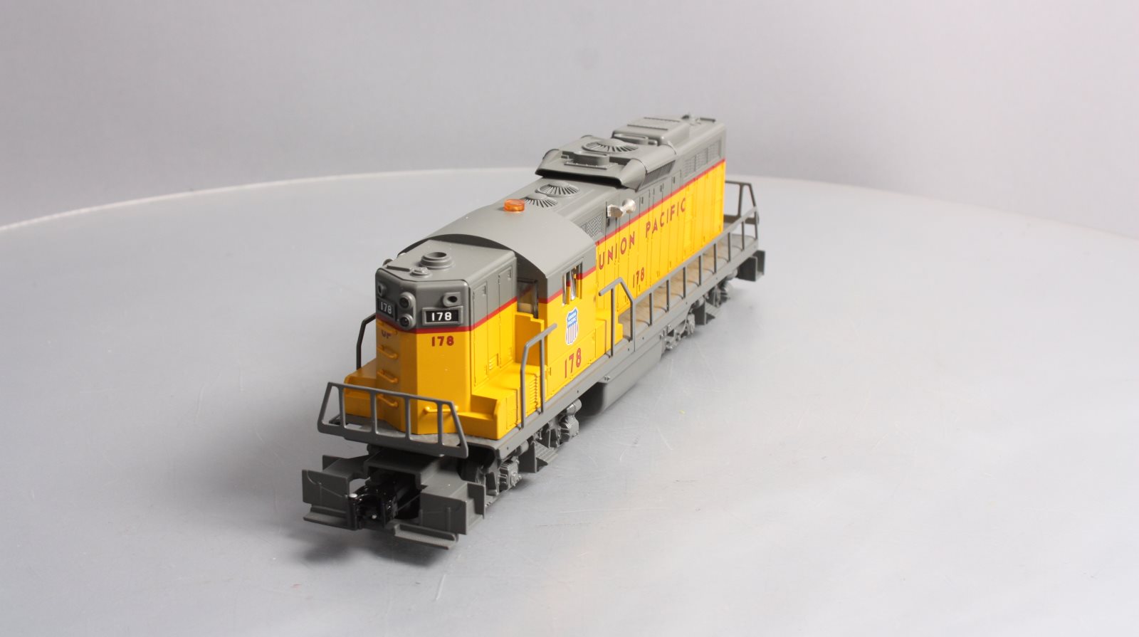 Lionel 6-28874 O Gauge Union Pacific GP-9 Powered Diesel Locomotive #178