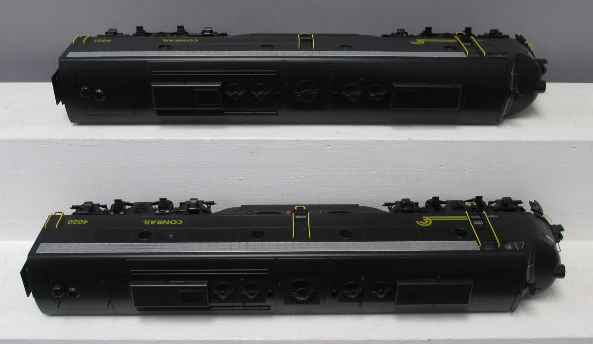 Lionel 6-84081 Conrail EMD E8 AA Diesel Locomotive #4020/#4021