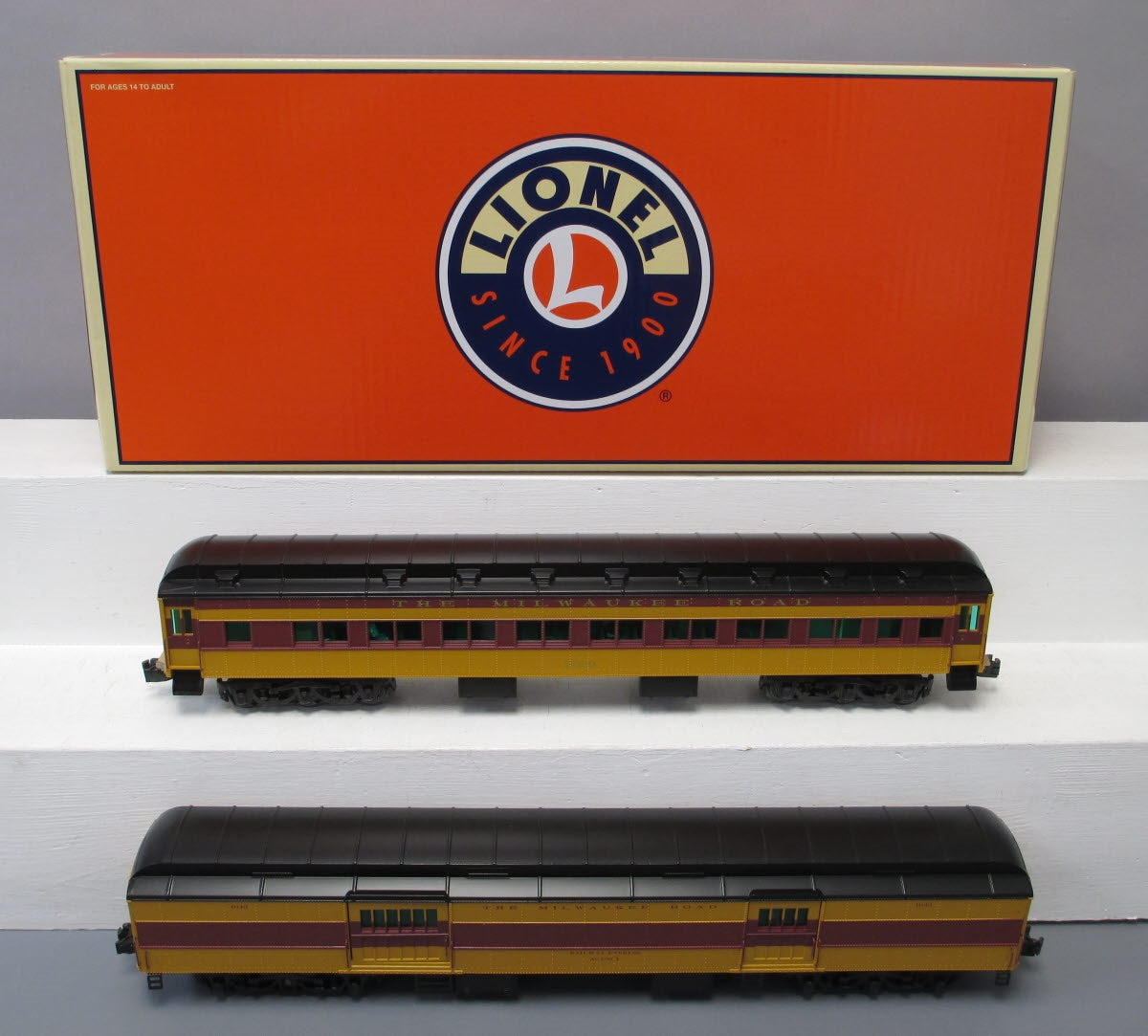 Lionel 6-85348 O Milwaukee Road 18'' Heavyweight Columbian Pack A (Pack of 2)