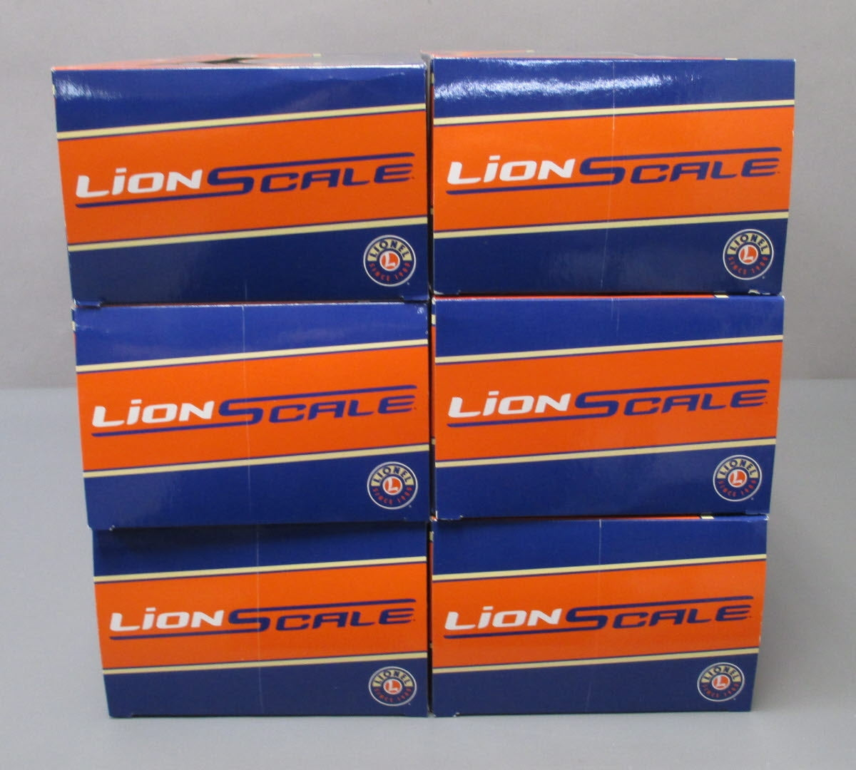Lionel 3-17150 O Santa Fe 4 Bay Hopper Covered Hopper (Pack of 6)