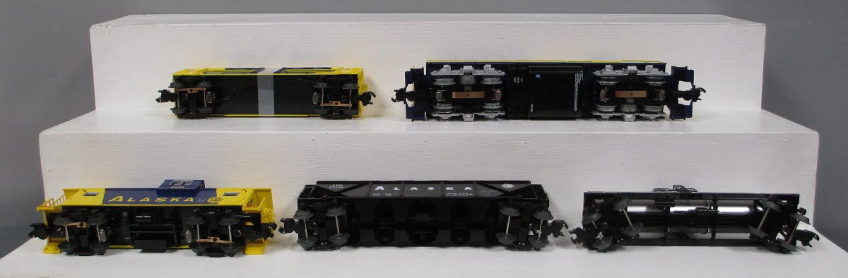 Lionel 2023150 Alaska LionChief O Gauge Diesel Freight Starter Train Set