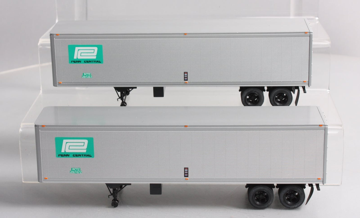 Lionel 6-83583 O Gauge Penn Central 40' Trailer Set