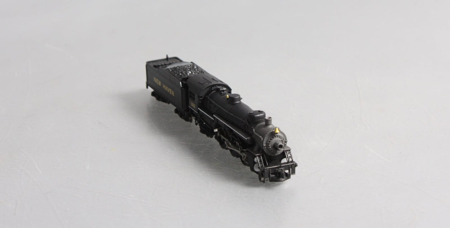 Model Power 87413 New Haven Locomotive #1002