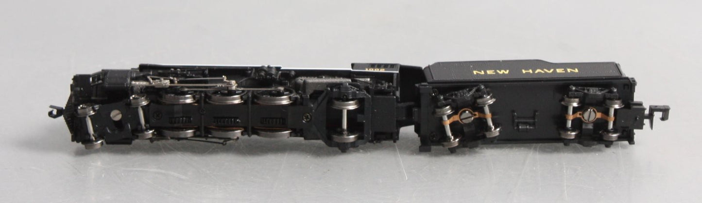Model Power 87413 New Haven Locomotive #1002