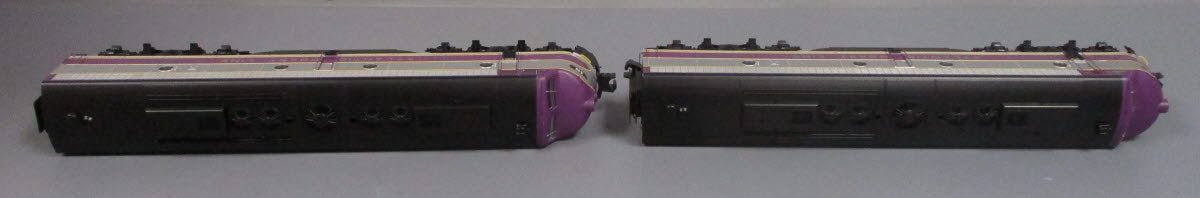 Lionel 6-84075 Atlantic Coastline AA E8 Diesel Locomotive Set #544/545