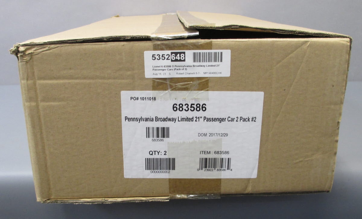 Lionel 6-83586 O Pennsylvania Broadway Limited 21' Passenger Cars (Pack of 2)