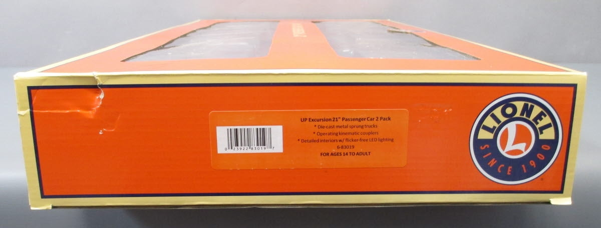 Lionel 6-83019 Union Pacific 21" Excursion Passenger Car Set (#5769 & #5473)