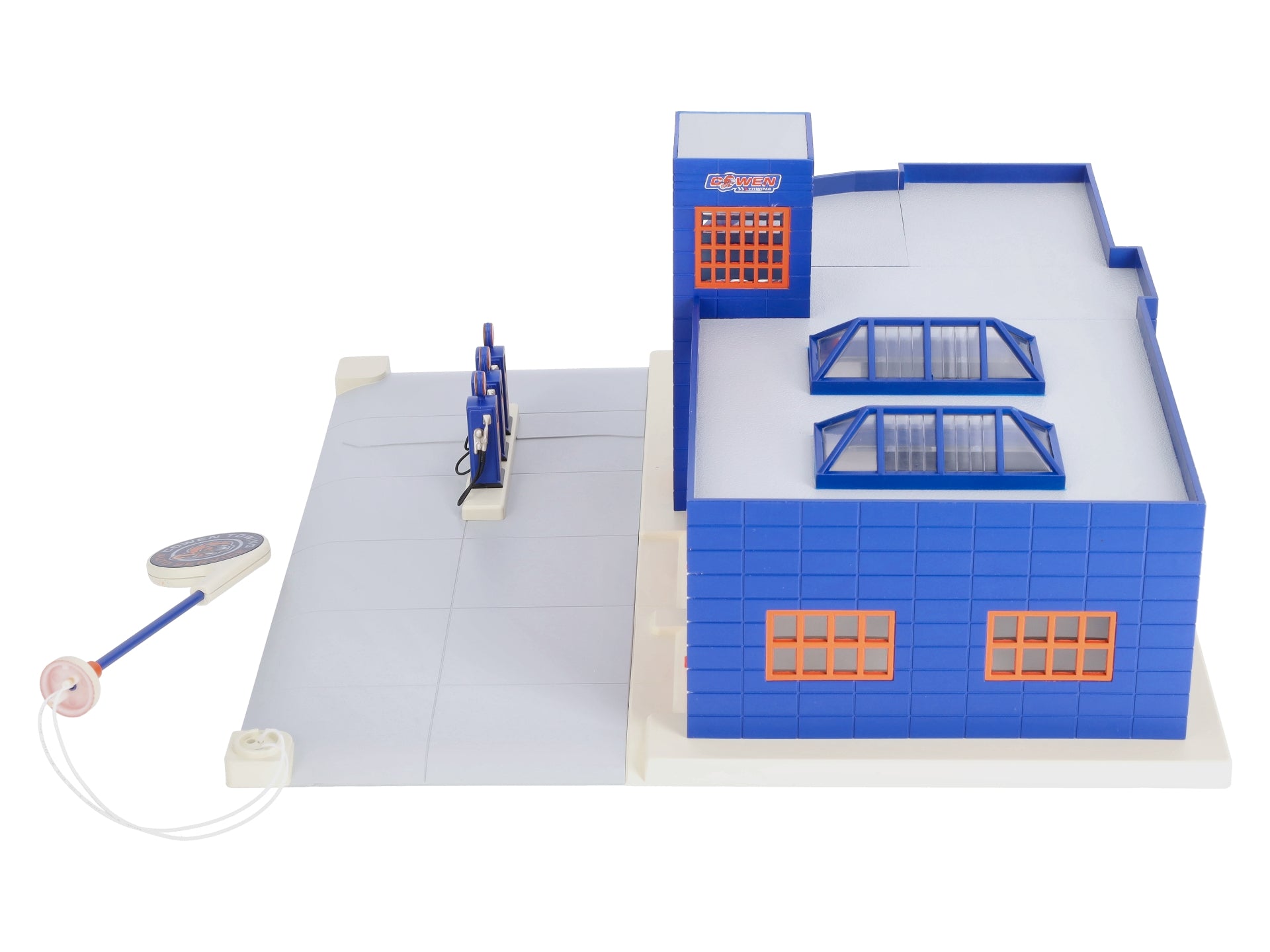 Lionel 2129240 O Plug-Expand-Play Cowens Towing Garage Building
