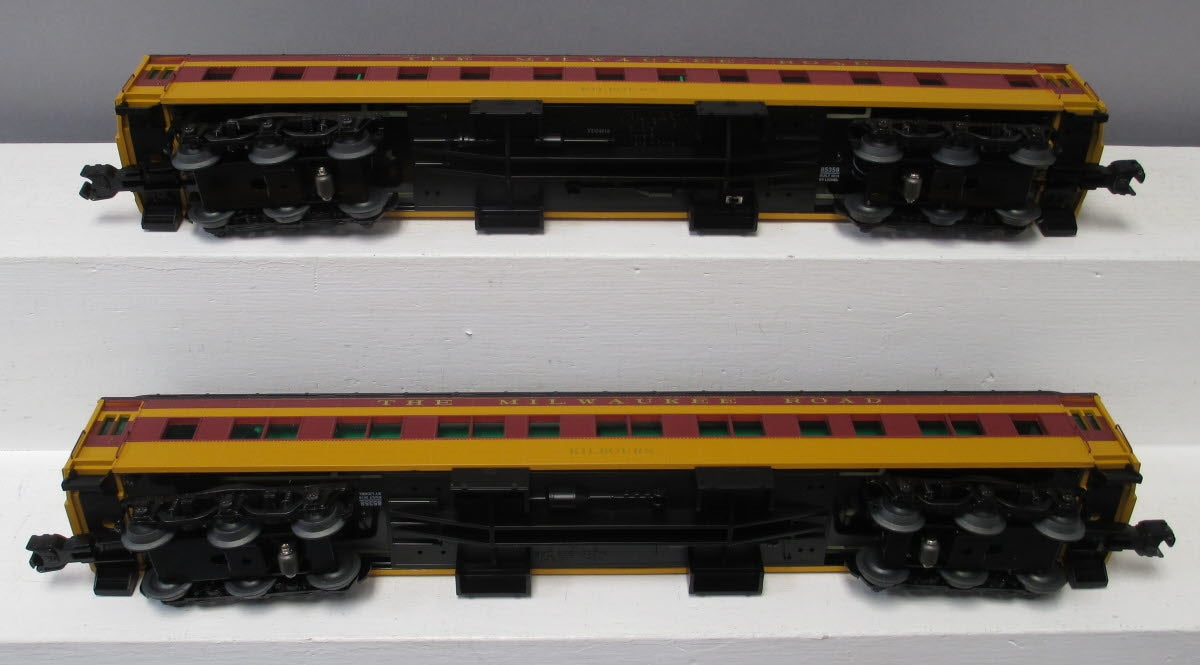 Lionel 6-85357 O Gauge Milwaukee Columbian 18'' Heavyweight 2-Car Passenger Set