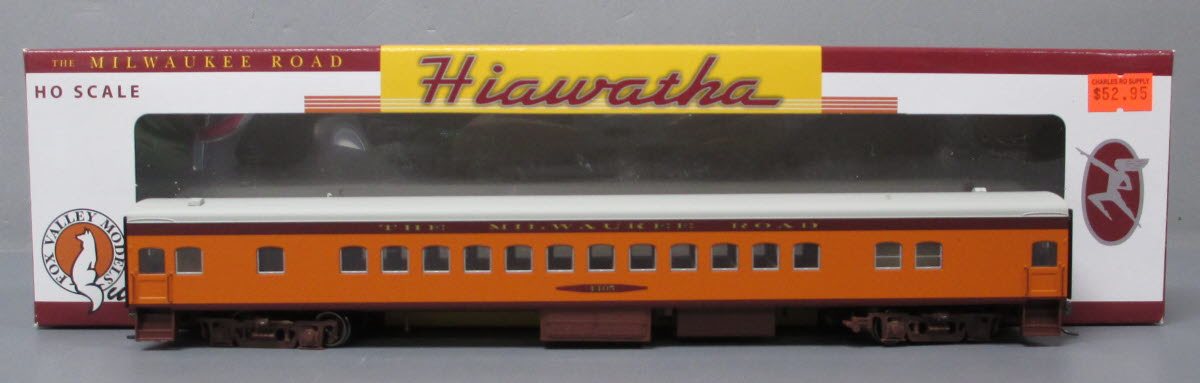 Fox Valley Models 10042 HO MILW Hiawatha Coach Passenger Car #4405
