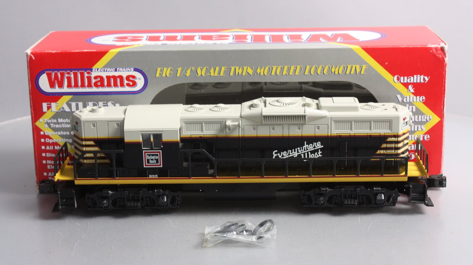 Williams 323 Burlington GP-9 Pwd. Diesel Loco w/Horn
