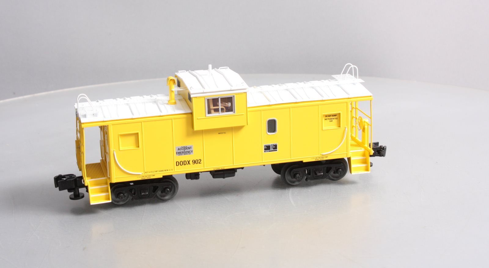 Lionel 6-85079 O Gauge DODX Wide Vision Caboose #902