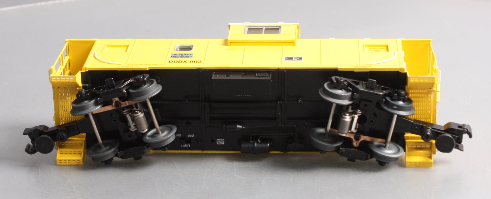 Lionel 6-85079 O Gauge DODX Wide Vision Caboose #902