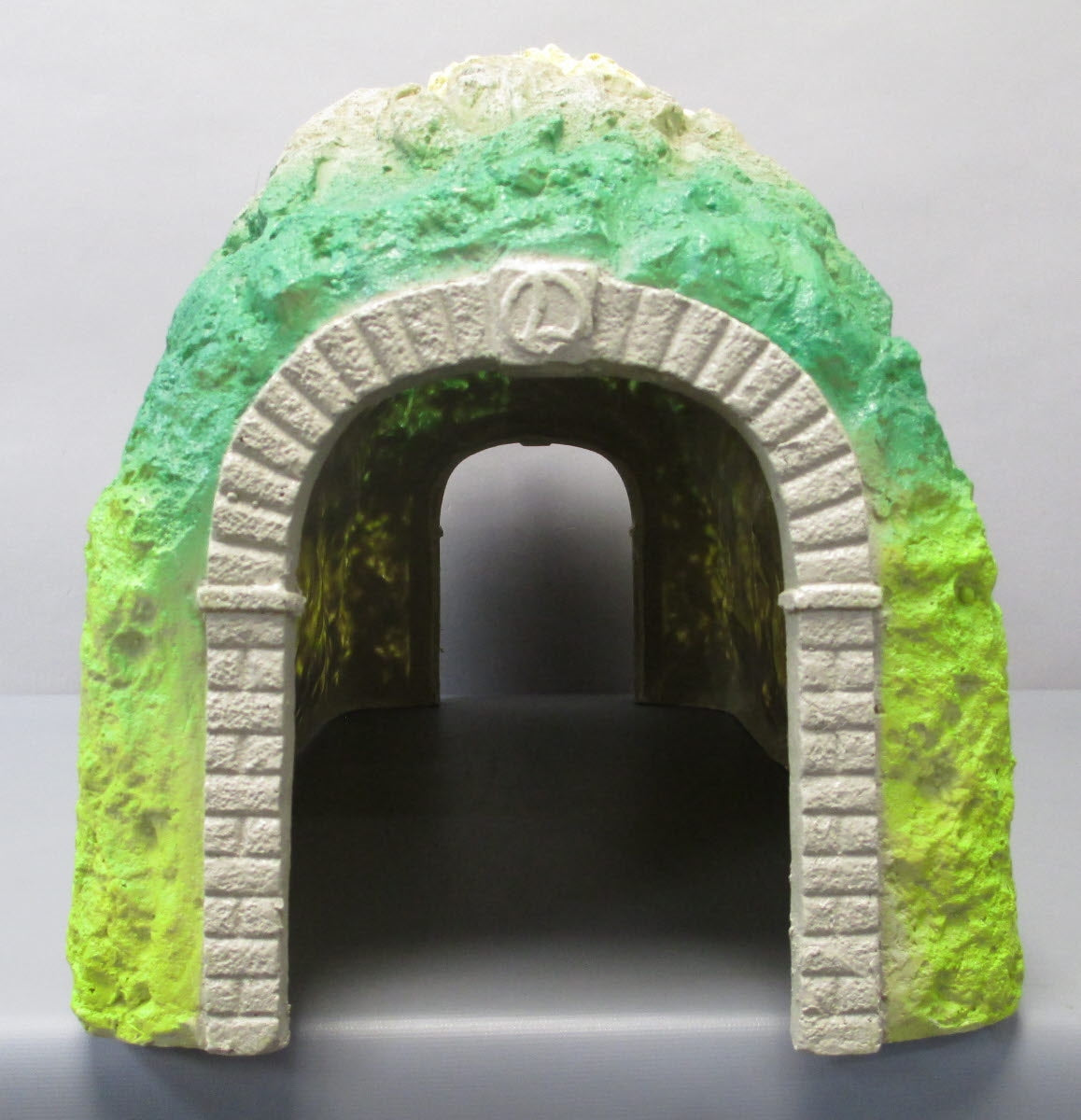 Lionel 6-16868 Straight O Gauge Mountain Tunnel