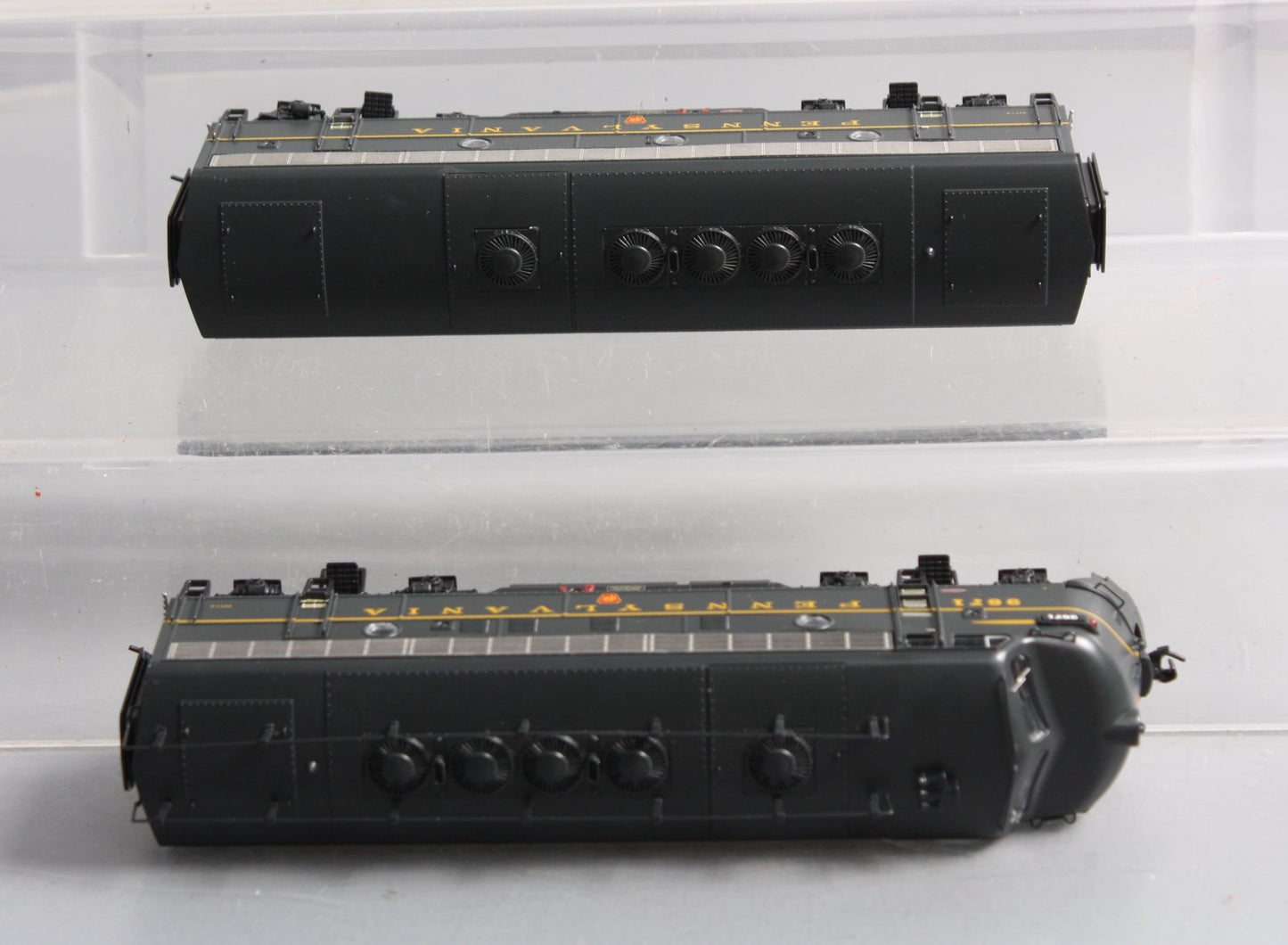 Broadway Limited 4848 HO Pennsylvania F7 A/B Diesel Locomotive #9671A/9671B