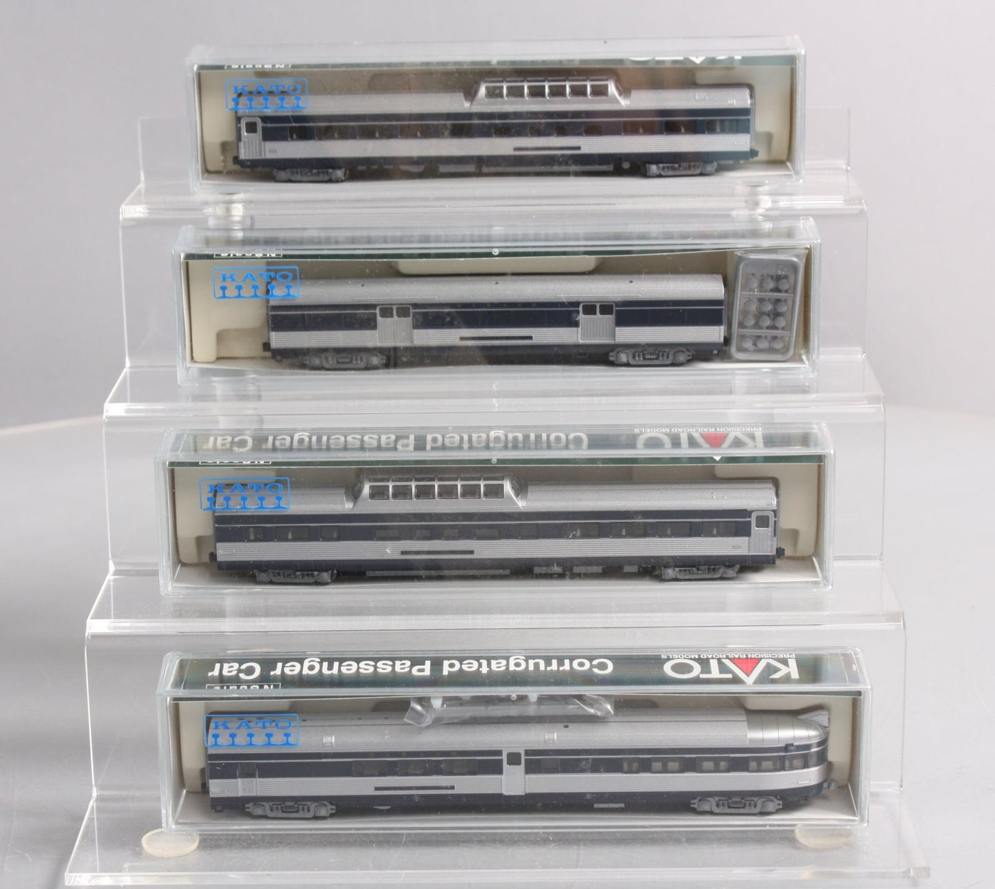 Kato 106-1801 N Scale Wabash Corrugated Passenger Cars