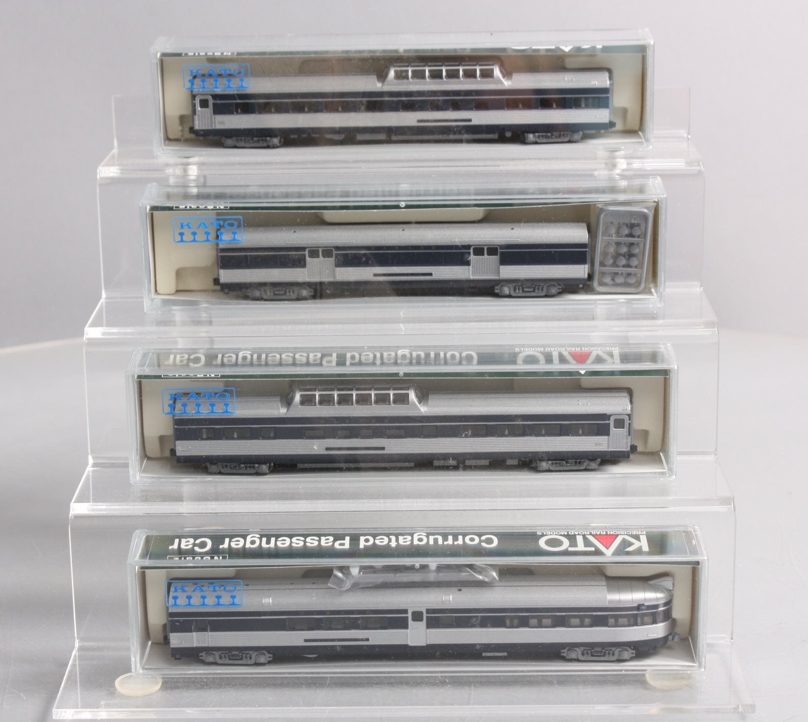 Kato 106-1801 N Scale Wabash Corrugated Passenger Cars