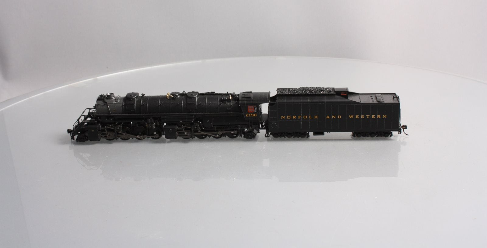 Broadway Limited 6413 HO N&W Y6b 2-8-8-2 Steam Locomotive w/ 22I Tender #2190