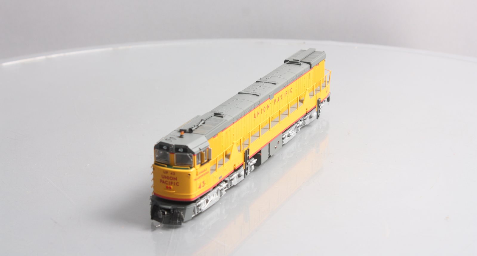 Athearn G41059 HO Union Pacific U50 Diesel Locomotive #43 w/DCC & Sound
