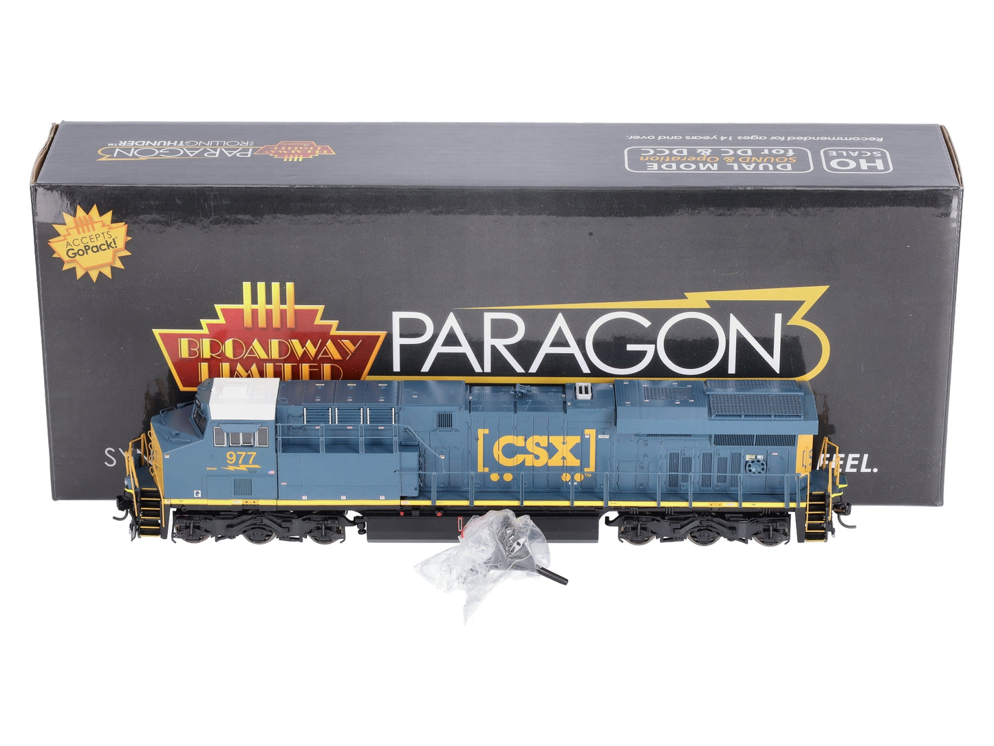 Broadway Limited 5862 HO CSX GE ES44AC Diesel Locomotive Sound/DC/DCC #977