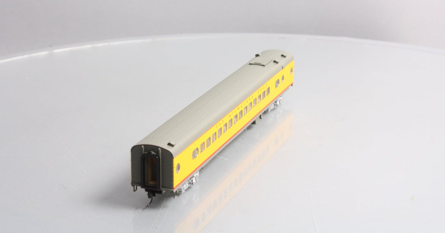 Walthers 932-9251 HO Milwaukee Hiawatha 30-Seat Parlor Car