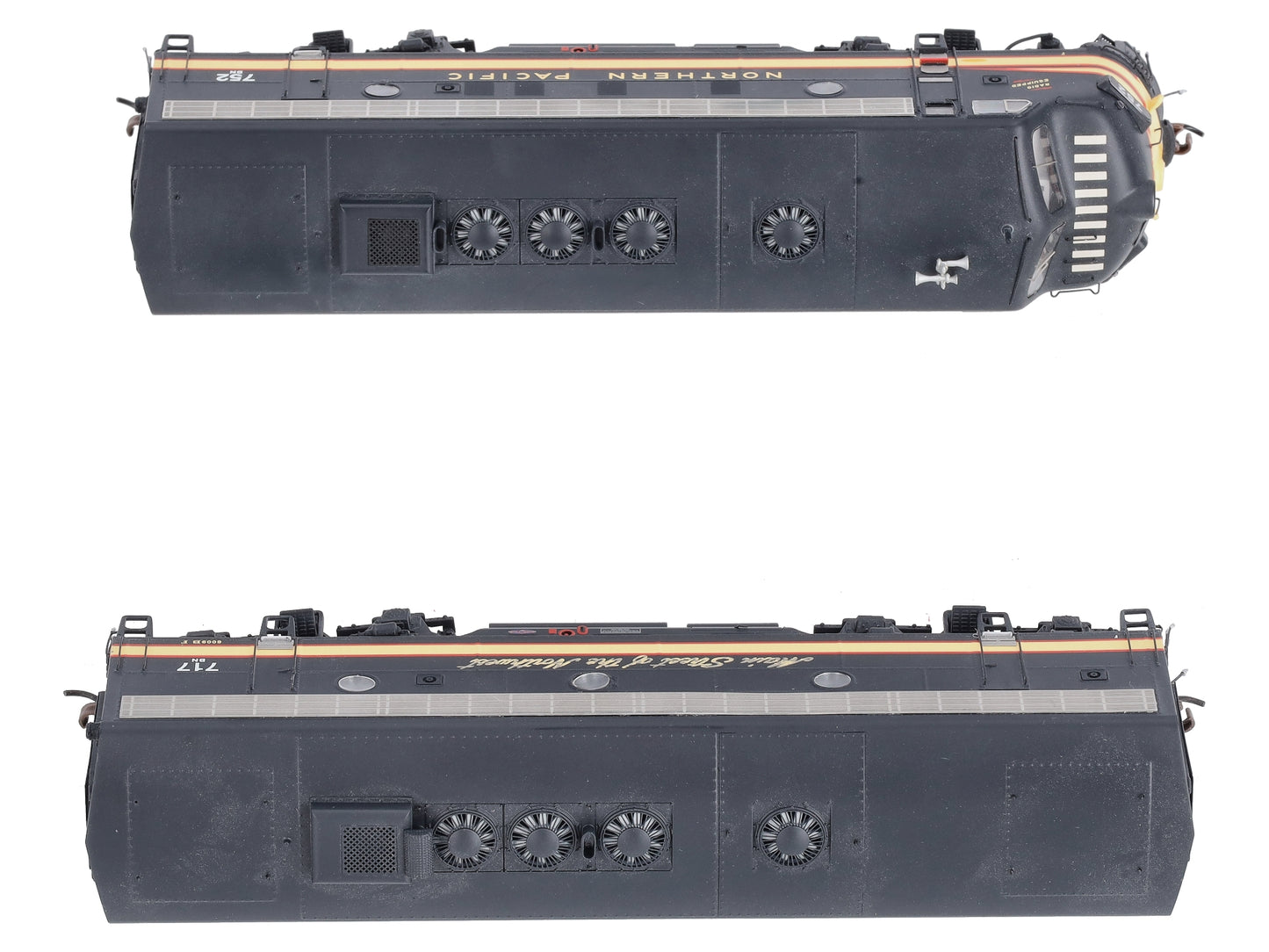 Athearn G12344 HO Burlington Northern (exNP) F7 AB Diesel Locomotives #752/717