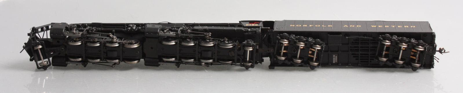 Broadway Limited 2103 HO N&W Y6b 2-8-8-2 221 Steam Locomotive #2199 w/ DCC & Snd
