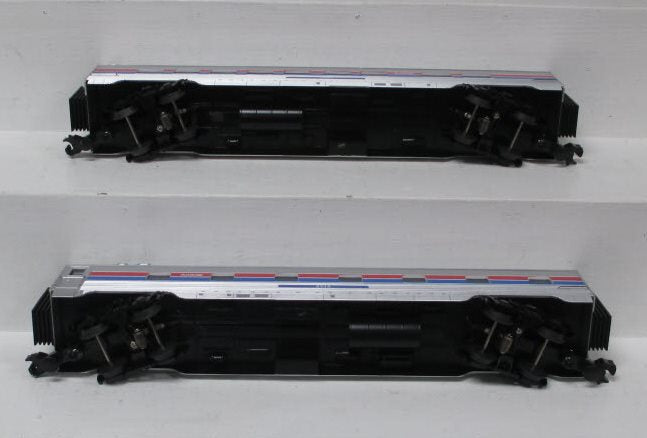 MTH 30-67997 O Amtrak 60' Streamlined Phase 2 Sleeper/Diner Set (Set of 2)