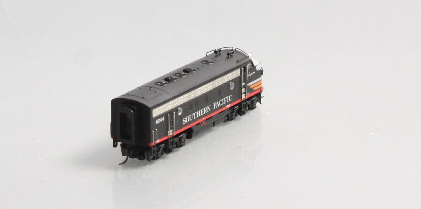 Broadway Limited 6882 N Scale SP EMD F7A Diesel Locomotive #6244 w/Paragon4