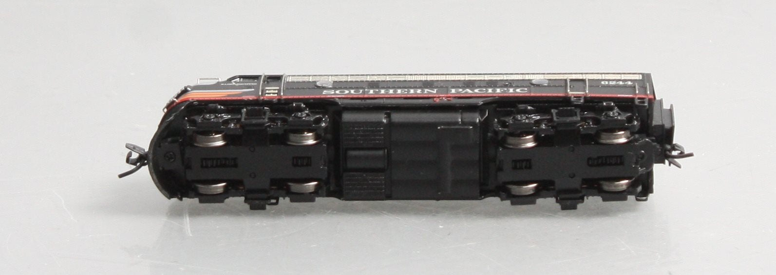 Broadway Limited 6882 N Scale SP EMD F7A Diesel Locomotive #6244 w/Paragon4
