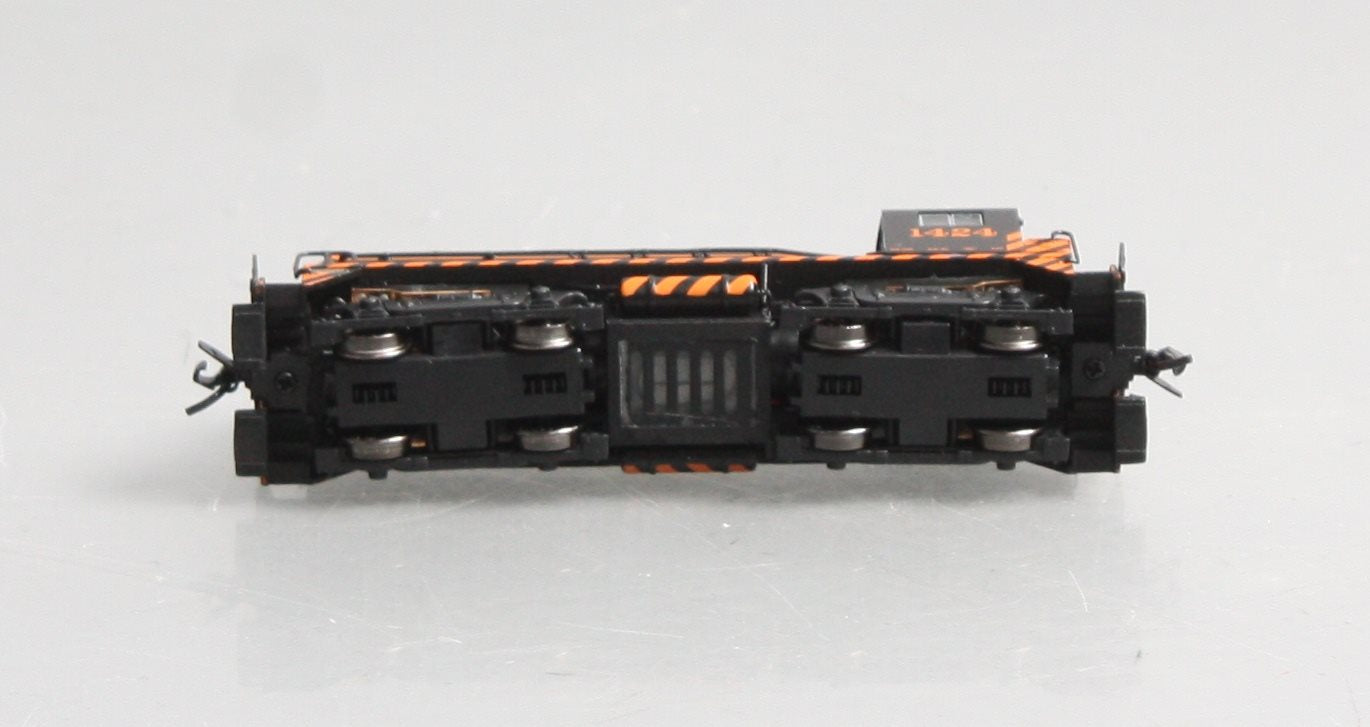 Broadway Limited 3869 N SP EMD NW2 Diesel Switcher #1424 with Sound/DCC