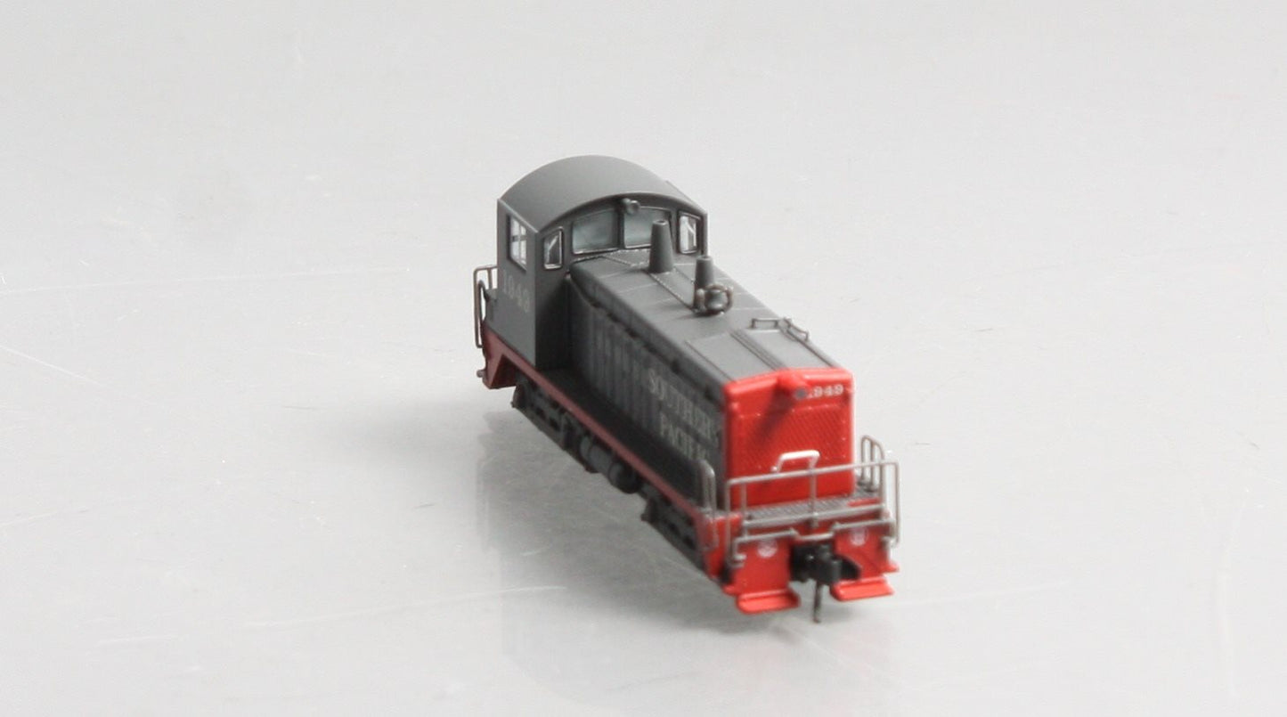 Broadway Limited 3923 N SP EMD NW2 Diesel Locomotive Sound/DC/DCC #1949