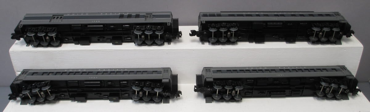 MTH 30-69209 O Union Pacific RailKing 60' Madison Passenger Car Set (Set of 4)