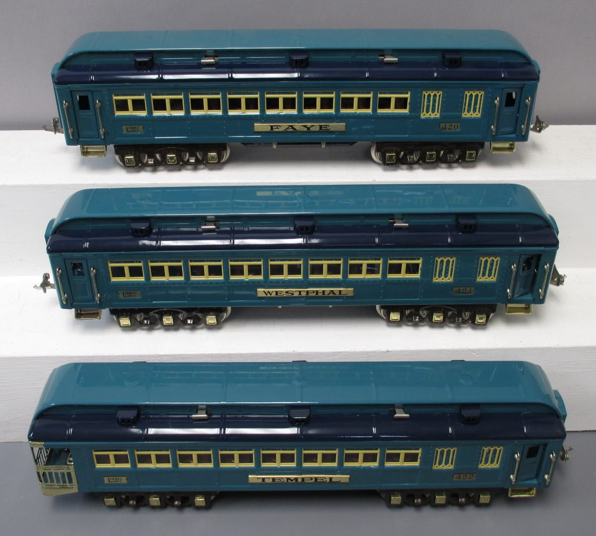 MTH 11-40021 Std. Gauge Blue Comet 3-Car Passenger Set