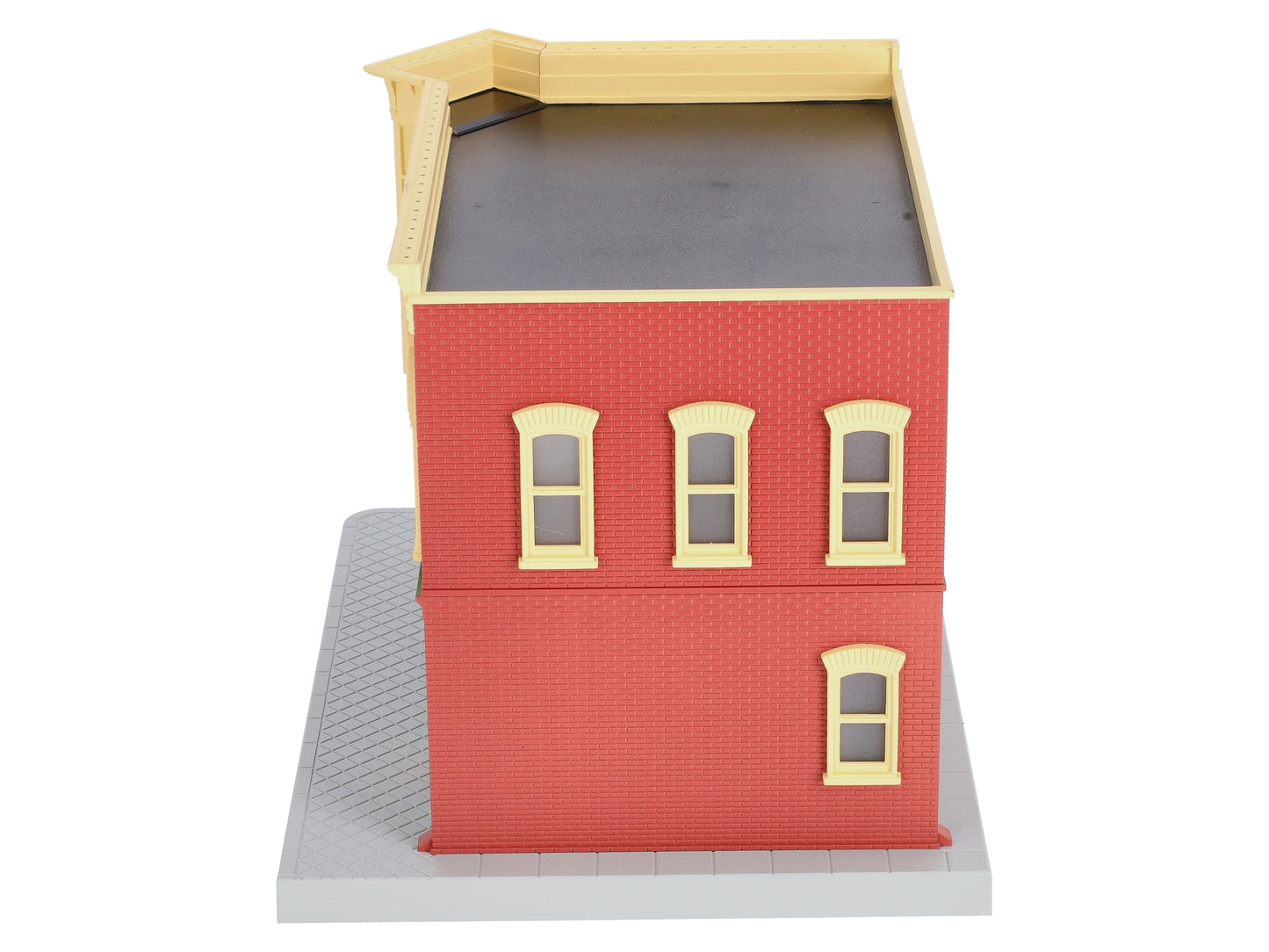 MTH 30-90352 O Gauge Bill's Golf Pro Shop Corner Building with Blinking Signal