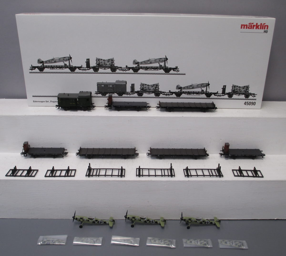 Marklin 45090 German State Airplane Transport HO Gauge Frieght Car Set