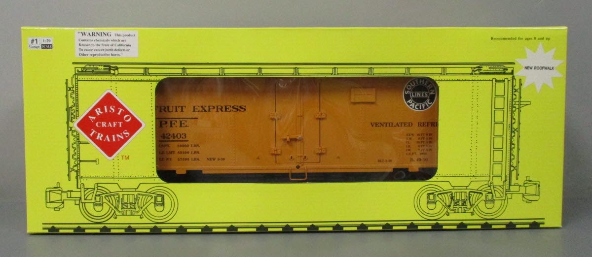 Aristo-Craft 46261D Pacific Fruit Express Single Herald Reefer Car