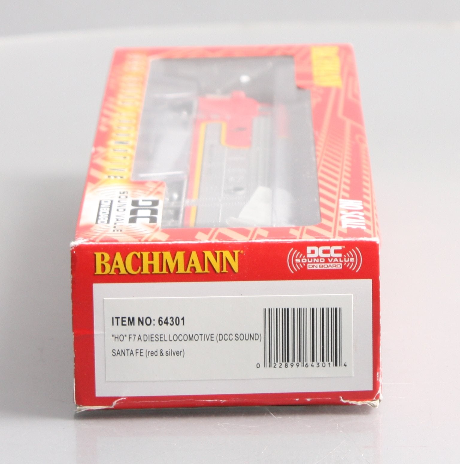 Bachmann 64301 HO Santa Fe F7A Diesel Locomotive w/ DCC