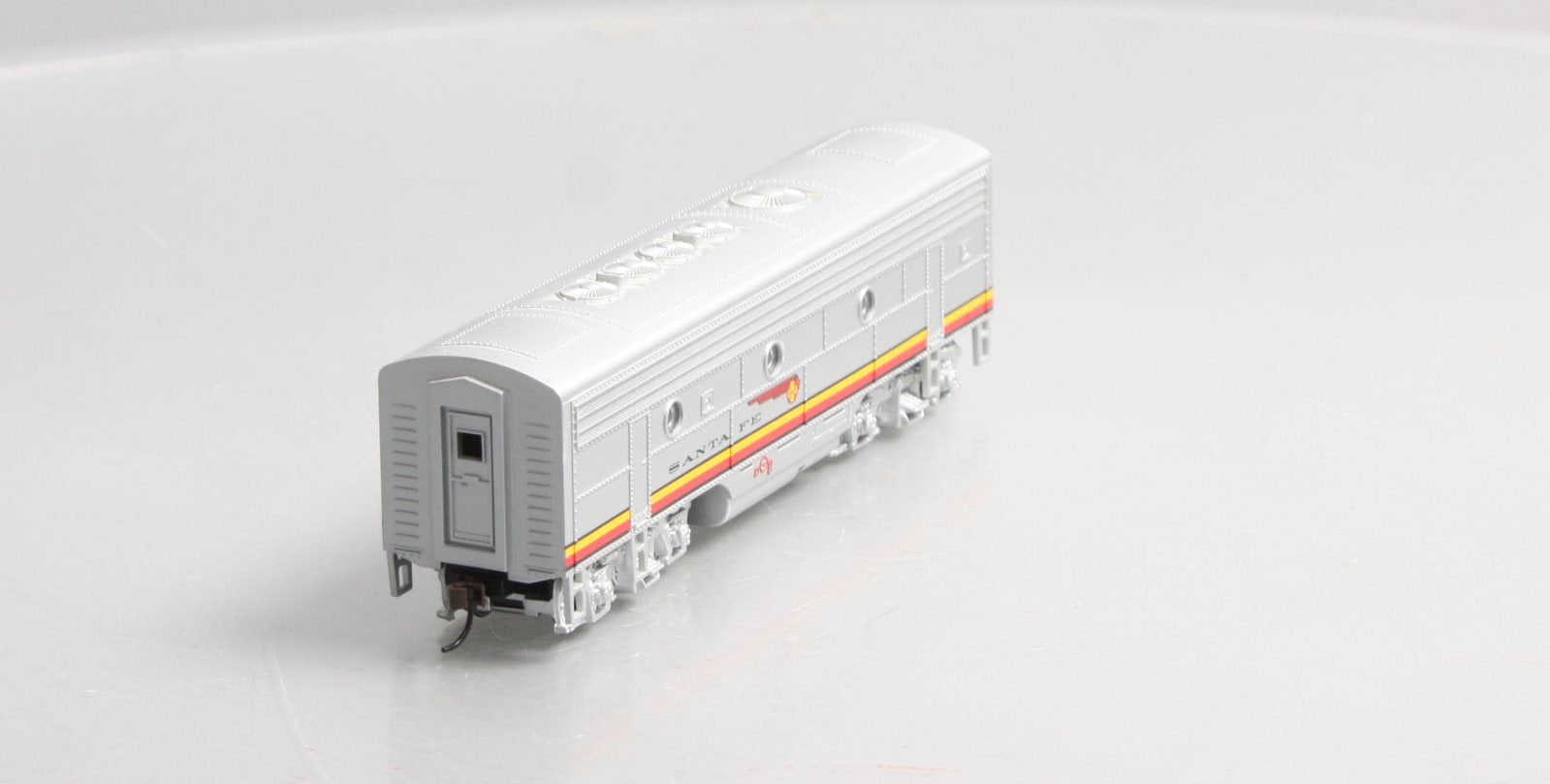 Bachmann 64401 HO Santa Fe EMD F7B Diesel Locomotive w