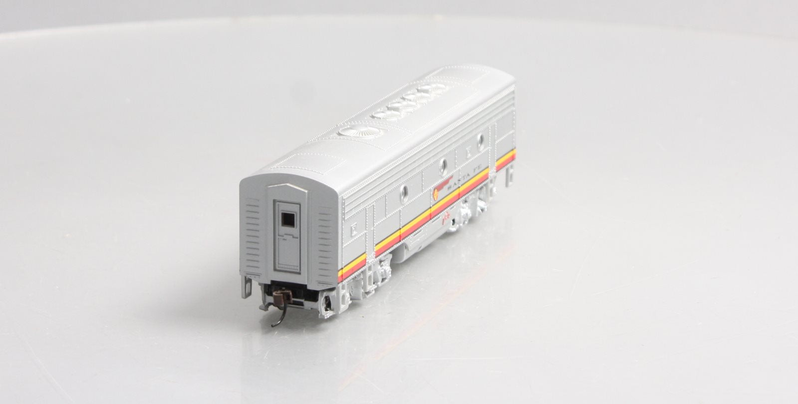 Bachmann 64401 HO Santa Fe EMD F7B Diesel Locomotive w/ Sound & DCC