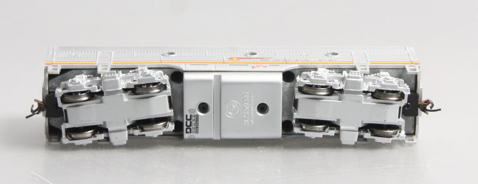 Bachmann 64401 HO Santa Fe EMD F7B Diesel Locomotive w/ Sound