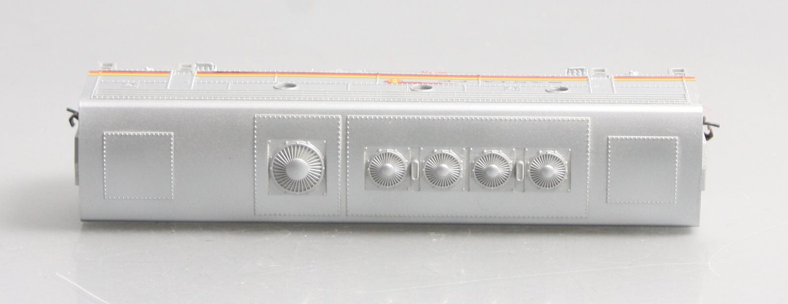 Bachmann 64401 HO Santa Fe EMD F7B Diesel Locomotive w/ Sound & DCC