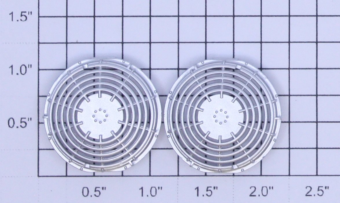 K-Line K2452-11-01 Silver Painted Screen Vent Tops with Hose Detail (2)