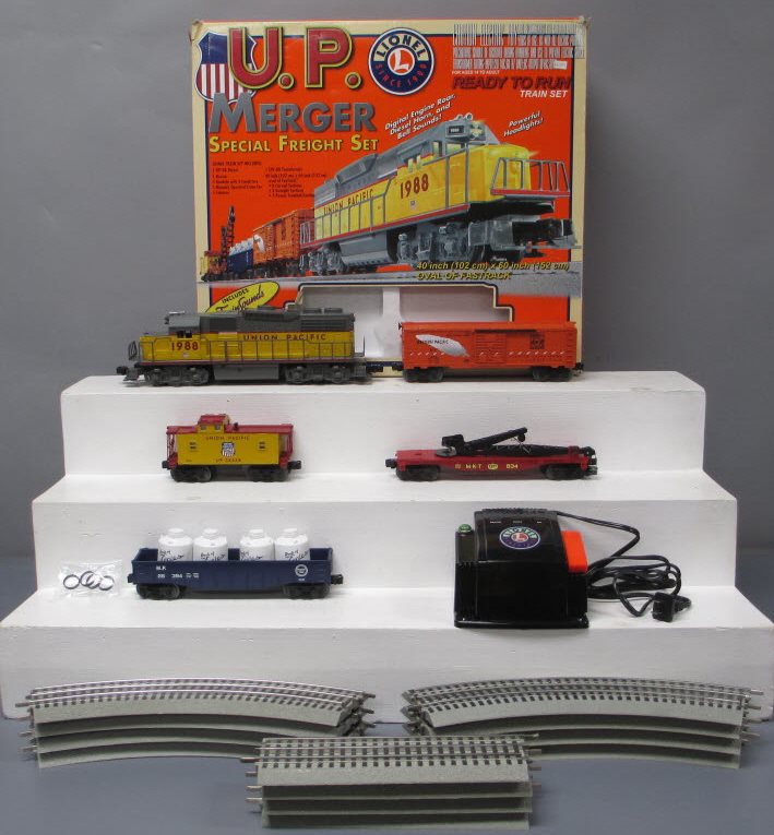 Lionel 6-30081 Union Pacific Merger O Gauge Diesel Train Set