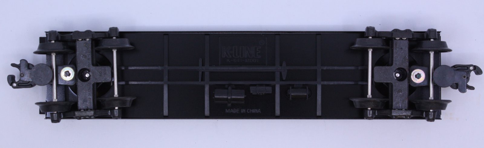 K-Line K641-E001 O Gauge Boxcar Chassis Frame with K5001 Trucks