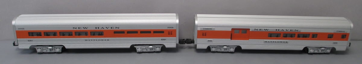 Williams 43012 New Haven 60 Ft. Streamline Passenger Cars (Set of 2)