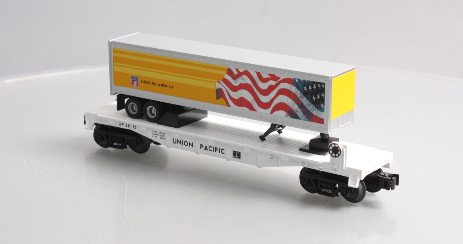 MTH 30-76584 O Gauge Union Pacific Flat Car with 40' Trailer Car #2015