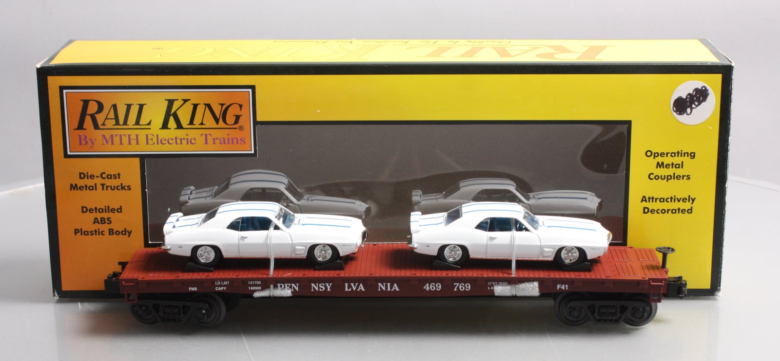 MTH 30-76724 O Pennsylvania Flat Car with 2 '69 Pontiac Firebird (White) #469769