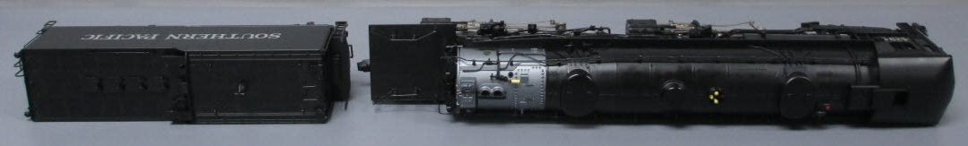 Lionel 2231191 O Gauge SP AC-12 2-8-8-2 Cab Forward Steam Locomotive #4294