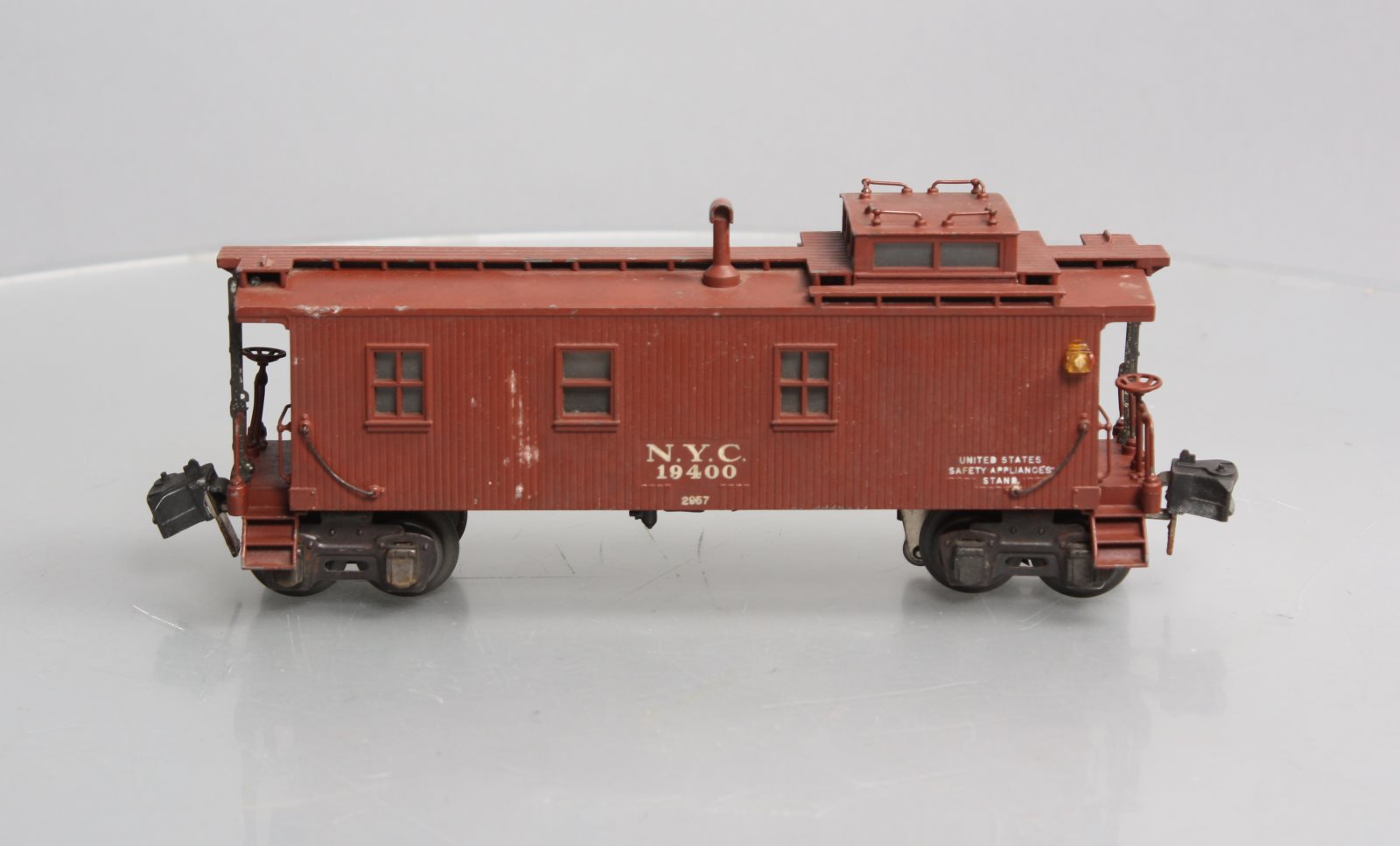 Lionel 2957 Vintage O Prewar New York Central Die-Cast Metal Illuminated Caboose